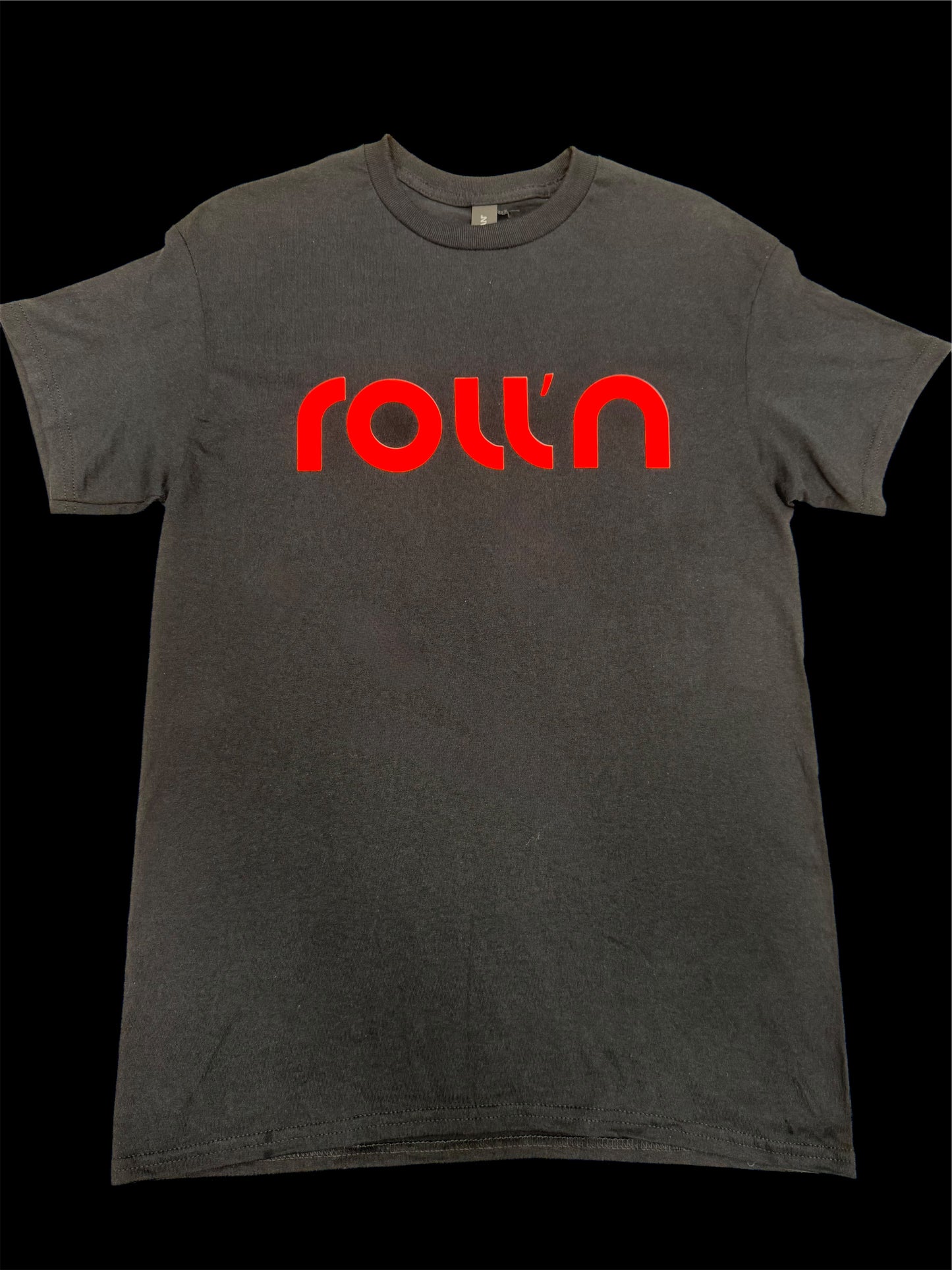 Roll’n Black TS Red Logo M,L,XL,XXL.